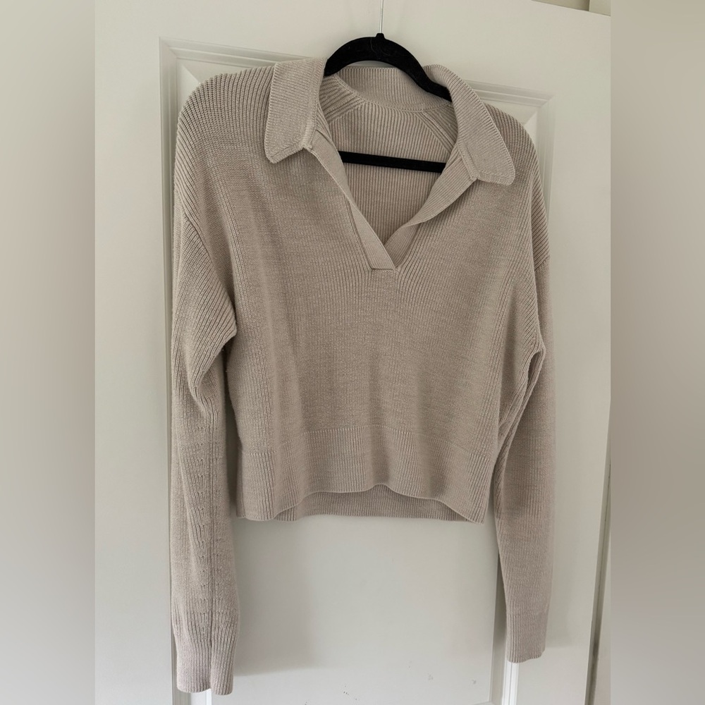 Lululemon pullover Sweater